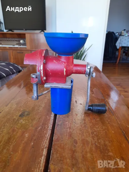 Стара кафемелачка,мелничка,мелница за кафе #21, снимка 1