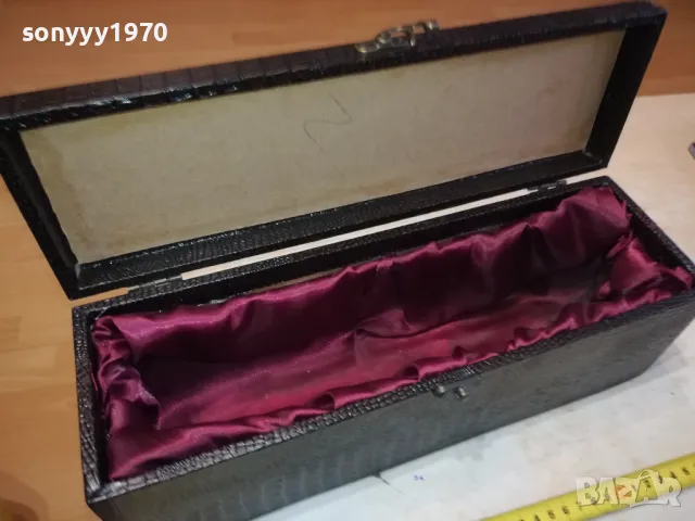 кожена кутия за колекция 2701251441, снимка 2 - Антикварни и старинни предмети - 48848324