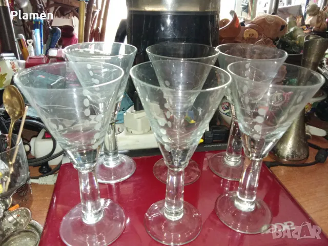 Шест кристални чаши за вино , снимка 1