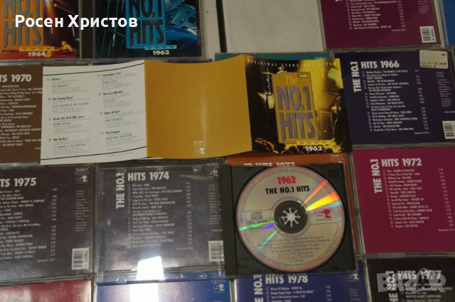 The No.1 Hits 1960-1989 (30 CDs) включително книжка, снимка 12 - CD дискове - 53223192