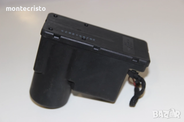 Вакуум помпа централно заключване Audi A4 B5 (1994-2001г.) 4AO862257A / 4AO862257A / 4A0862257A