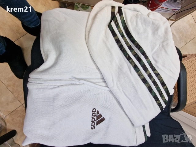 Adidas мъжко с камуфлажни ленти М, снимка 7 - Спортни дрехи, екипи - 52875086