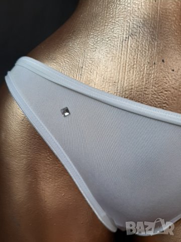 Sloggi S бяла еластична бикина, снимка 2 - Бельо - 28979028