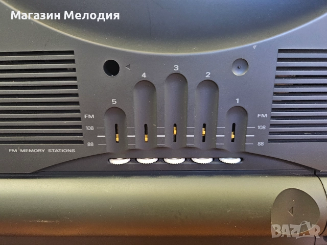 Радио Philips AE 2300/00 В перфектно техническо и много добро визуално състояние., снимка 13 - Радиокасетофони, транзистори - 52811747