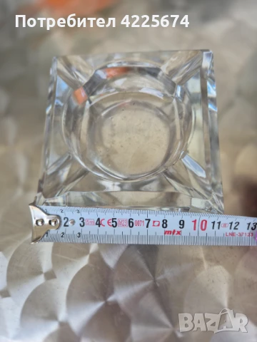 Продавам стъклен пепелник, снимка 3 - Декорация за дома - 49153825