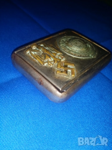 Табакова. Запалка.Кутия за тютюн.Пепелник , снимка 2 - Антикварни и старинни предмети - 53574839