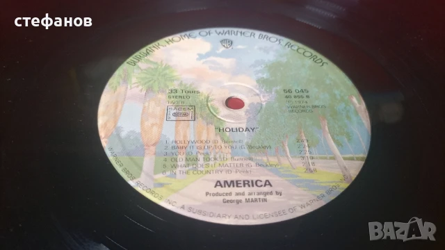 Дългосвиреща грамофонна плоча на AMERICA „HOLIDAY” 1974 г, Франция, снимка 6 - Грамофонни плочи - 50693638