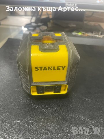 Лазерен нивелир с 2 лъча на кръст Stanley, снимка 1 - Други инструменти - 43834965