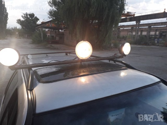 2бр.лед фарове.1бр халогенни боен фар., снимка 2 - Аксесоари и консумативи - 37633327