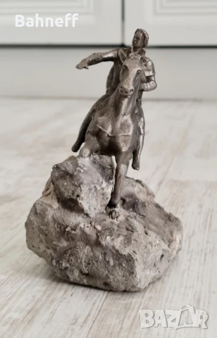 Скулптура на Петър Велики , снимка 4 - Антикварни и старинни предмети - 51281123