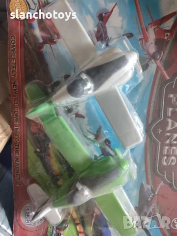 голям и малък комплект Маккуйн светкавицата, самолети