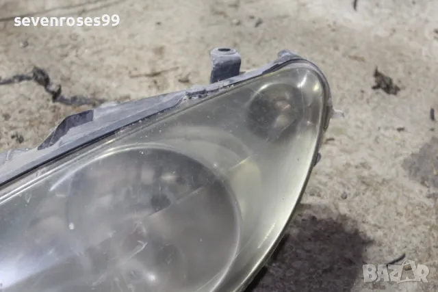 Фар ляв 2 Пежо 307 св комби 2002 1.6i Peugeot 307SW, снимка 4 - Части - 48252965