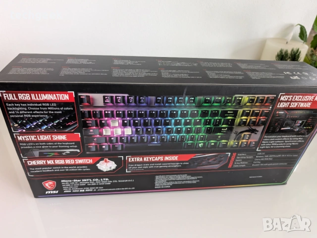 [НОВА] Гейминг клавиатура MSI Vigor GK70 - RGB подсветка, Cherry MX Red, снимка 3 - Клавиатури и мишки - 53175029