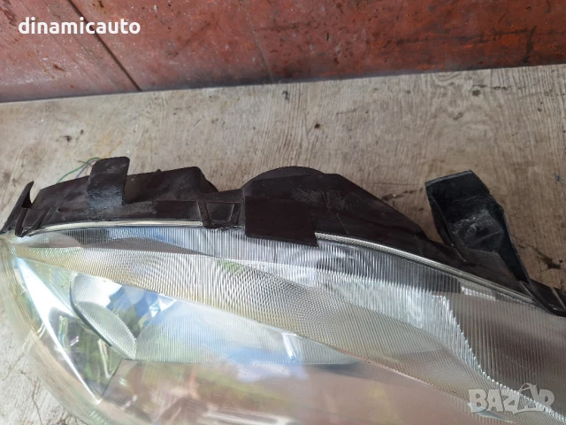 Десен фар за Renault Megan 2001г., снимка 2 - Части - 50739838
