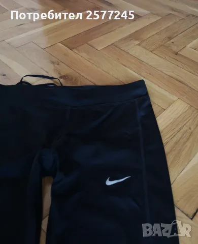 Оригинален дамски клин Nike размер S, снимка 2 - Спортни екипи - 47238614