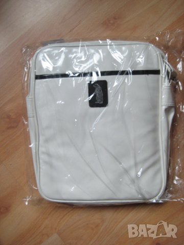 чанта в  Бяло през рамо дълга дръжка, снимка 2 - Чанти - 28591790