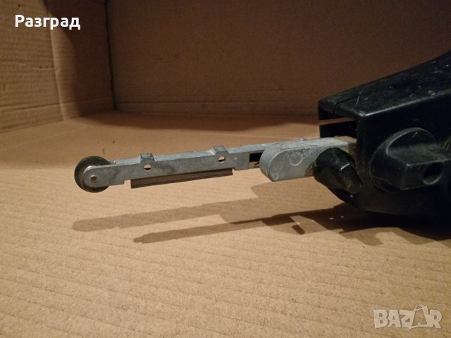 Black Decker bd292e electronic Английски Оригинален Мини Лентов Шлайф/Ел.Пила-300, снимка 5 - Други инструменти - 43154564