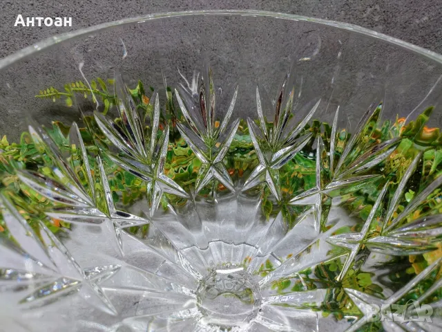 Купа на столче - оловен кристал , снимка 2 - Аксесоари за кухня - 47973435