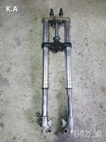 Предница Aprilia Pegaso 650