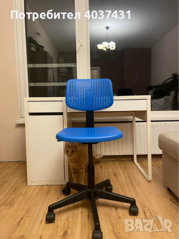 Детско бюро и стол от IKEA, снимка 4 - Бюра - 44890774