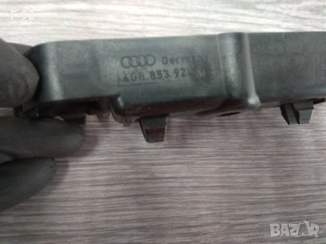 4G8853921D**NEU**AUDI**A7**Държач