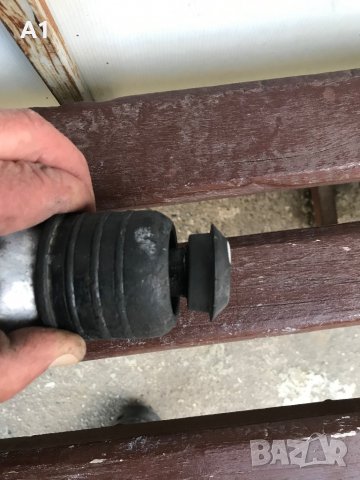 Перфоратор-къртач SDS 1400W, снимка 4 - Други машини и части - 39476341