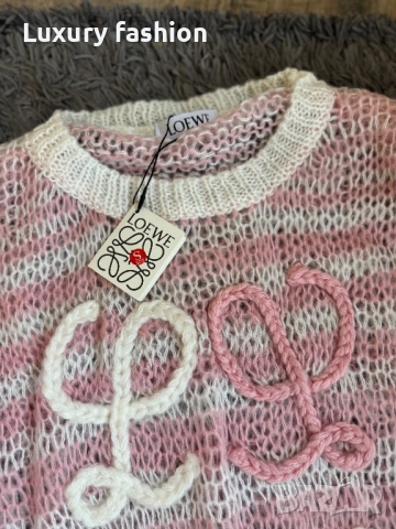 Дамски пуловер Loewe, снимка 8 - Блузи с дълъг ръкав и пуловери - 52464278