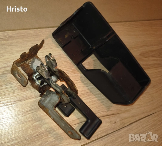 Honda CRX Civic Дръжка заден капак, снимка 8 - Части - 53541459