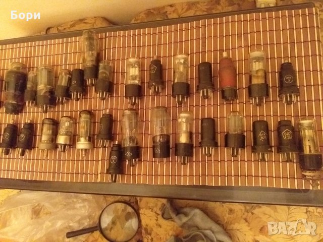 Радио лампи бакелитов цокъл, снимка 2 - Други - 27266411