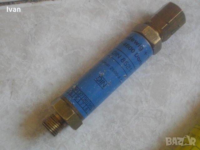 Професионален Предпазител-Искрогасител За Редуцир Вентил За Кислород-Предпазен Клапан