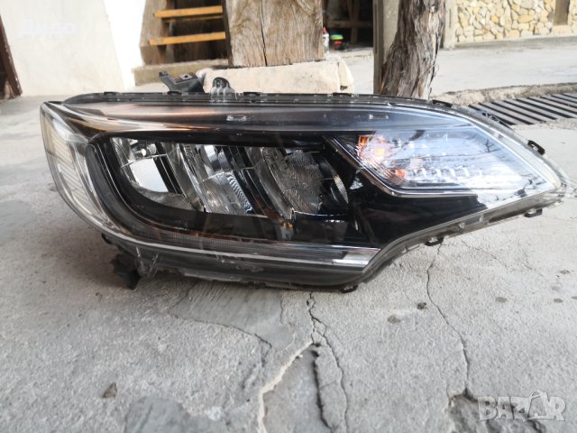 Фар Honda Jazz десен LED 2015-2019/Фар Honda Fit Оригинален , снимка 2 - Части - 43569035