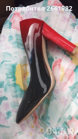 Лачени токчета - обувки на ток - преливащо черно - червени, снимка 3 - Дамски обувки на ток - 37053551