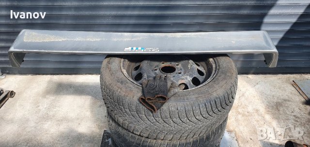 Спойлер заден капак бмв е30 М3 антикрило bmw e30 крило добавка заден капак седан купе кабрио 
