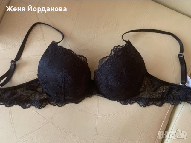 Сутиени, снимка 2 - Бельо - 36924111