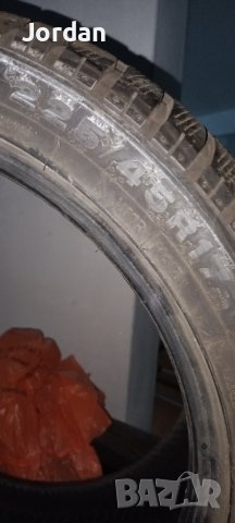 225 45 17 Зимни , снимка 2 - Гуми и джанти - 43011085
