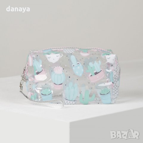 2510 Прозрачна козметична чантичка с принт на кактуси, снимка 2 - Портфейли, портмонета - 35466219