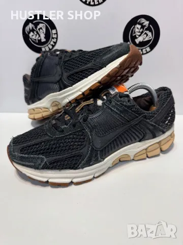 Маратонки NIKE ZOOM VOMERO 5.Номер 40.5