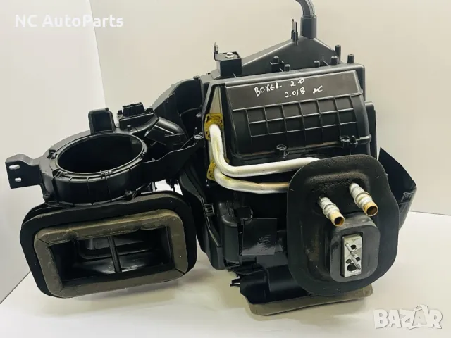 Кутия за парно за Пежо Боксер Ситроен Релеи Фиат Дукато 07356575460 Denso 2018