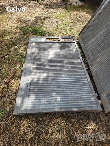 Масивна метална гаражна врата , снимка 2 - Гаражи и паркоместа - 51980780