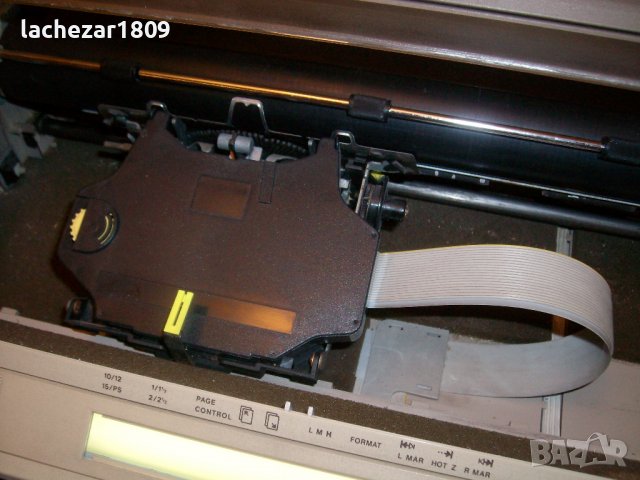 пишеща машина XEROX кирилица + латиница, снимка 5 - Ученически пособия, канцеларски материали - 38883151