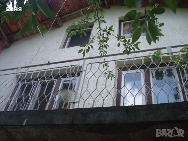 къща в с. Герман вилна зона Терасите, снимка 2 - Къщи - 51882688