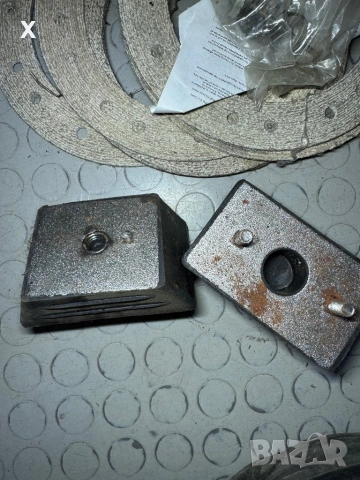 Тампон двигател усилен ВОЛГА 24 ГАЗ 24 ГАЗ 3102 ГАЗ 3302 НОВ ОРИГИНАЛЕН, снимка 2 - Части - 53117069