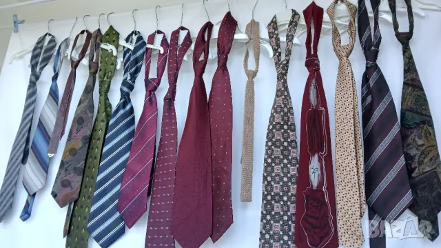 Мъжки луксозен черен костюм състоящ се от три части, сако, жилетка и панталон., снимка 15 - Костюми - 50087415