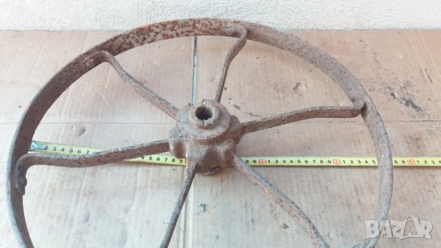 масивно метално ковавано възрожденско колело от каруца, файтон, снимка 7 - Антикварни и старинни предмети - 39259910