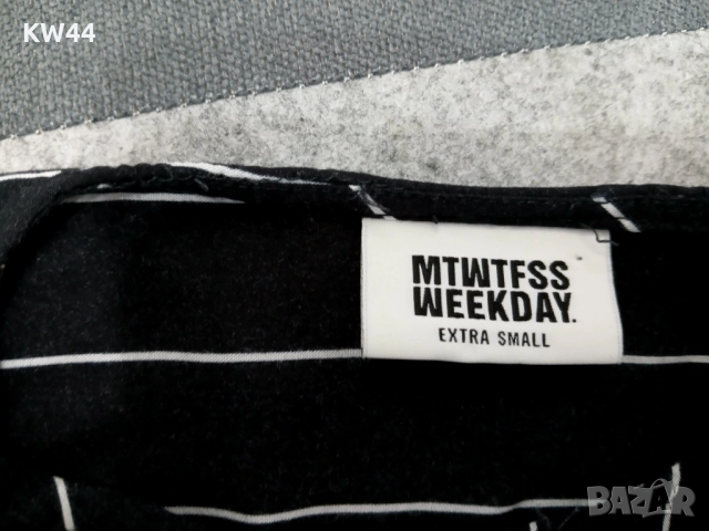 Блуза , снимка 2 - Блузи с дълъг ръкав и пуловери - 51880293