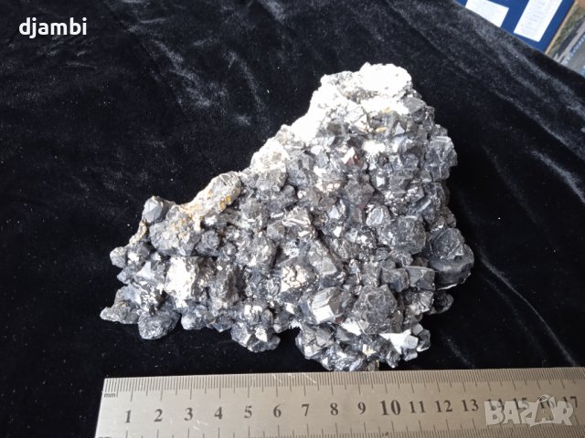 №88,  Сфалерит клеофан с кварц, 