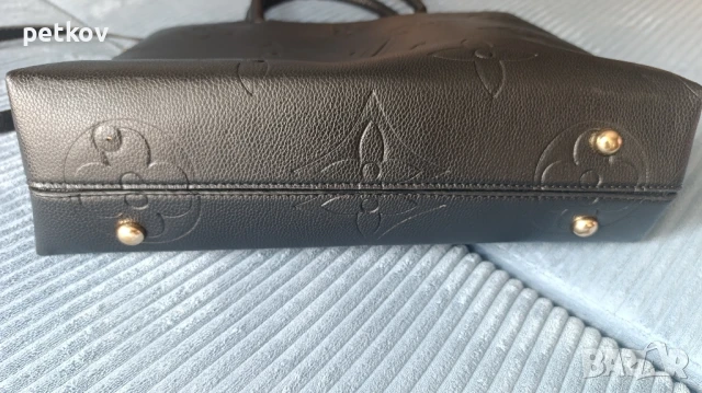 Дамска чанта Louis Vuitton , снимка 11 - Чанти - 50928205