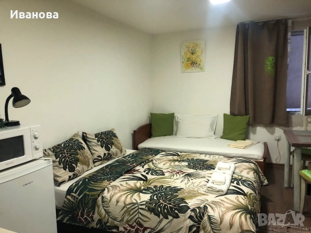 Варна  -  Студио Орхидея до Морската градина ИУ