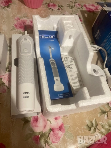 Oral-B Pro електрическа четка за зъби, снимка 2 - Друга електроника - 52595261