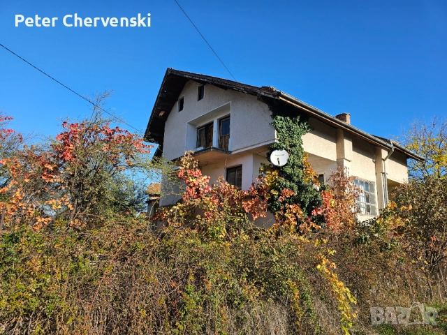 Къща в с. Трудовец, снимка 2 - Къщи - 52693533